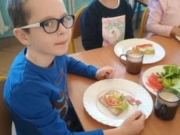 56947064712879658831313574580552547688741448n